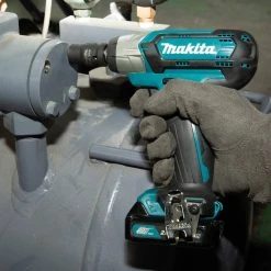 Makita Akku-Schlagschrauber »TW141DZ«, 2600 U/min, 145 Nm, ohne Akku und Ladegerät 5 Makita Akku-Schlagschrauber »TW141DZ«, 2600 U/min, 145 Nm, ohne Akku und Ladegerät -Makit Werkzeug Verkaufe e5fcd1f3 6d1f 5683 a80c c5f3ca02a2db